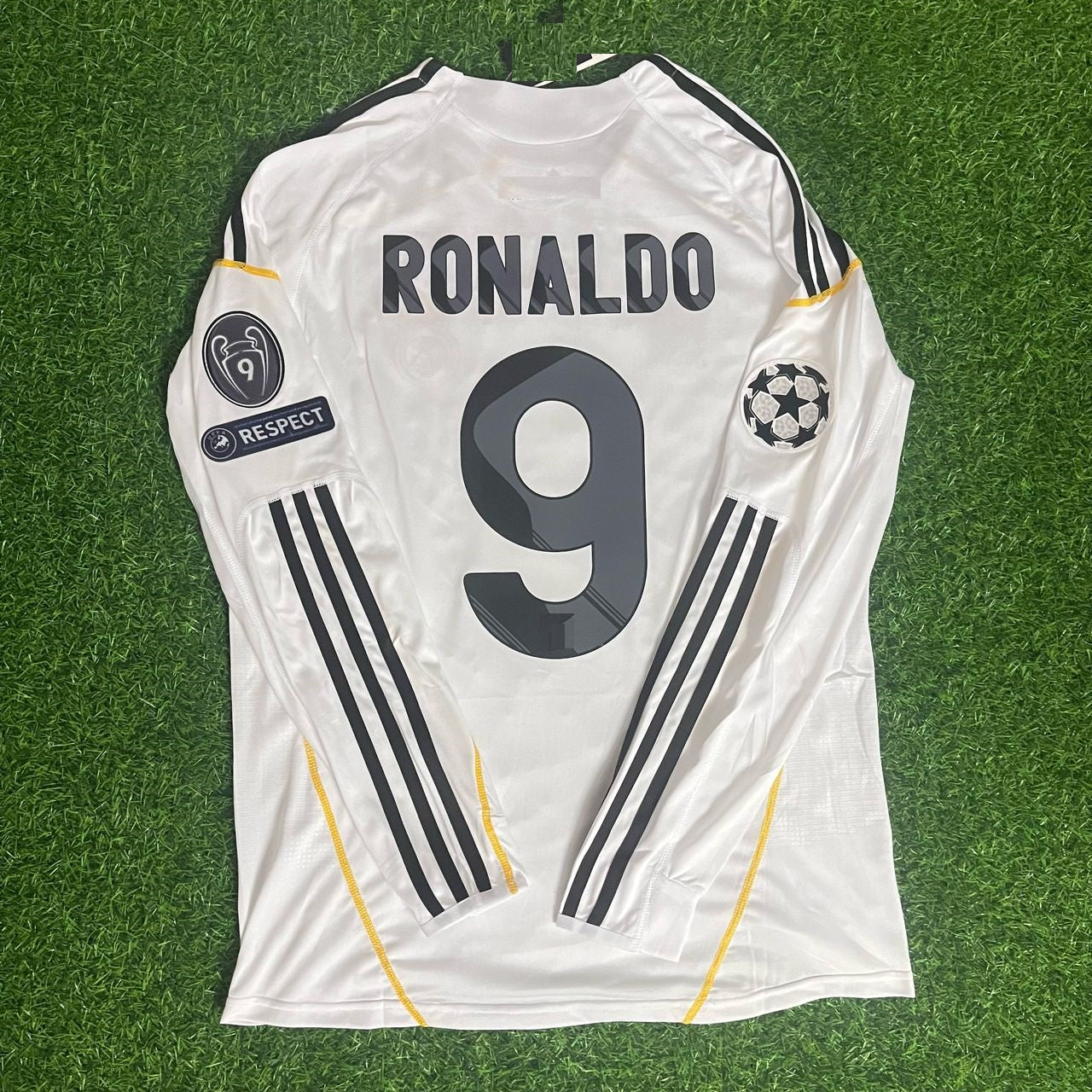 Cristiano Ronaldo #9 Football Jersey – Real Madrid Debut 2009
