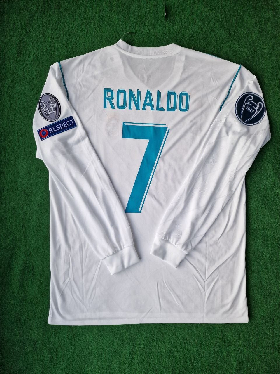 Cristiano Ronaldo #7 Long-Sleeve Football Jersey – Madrid Final 2018