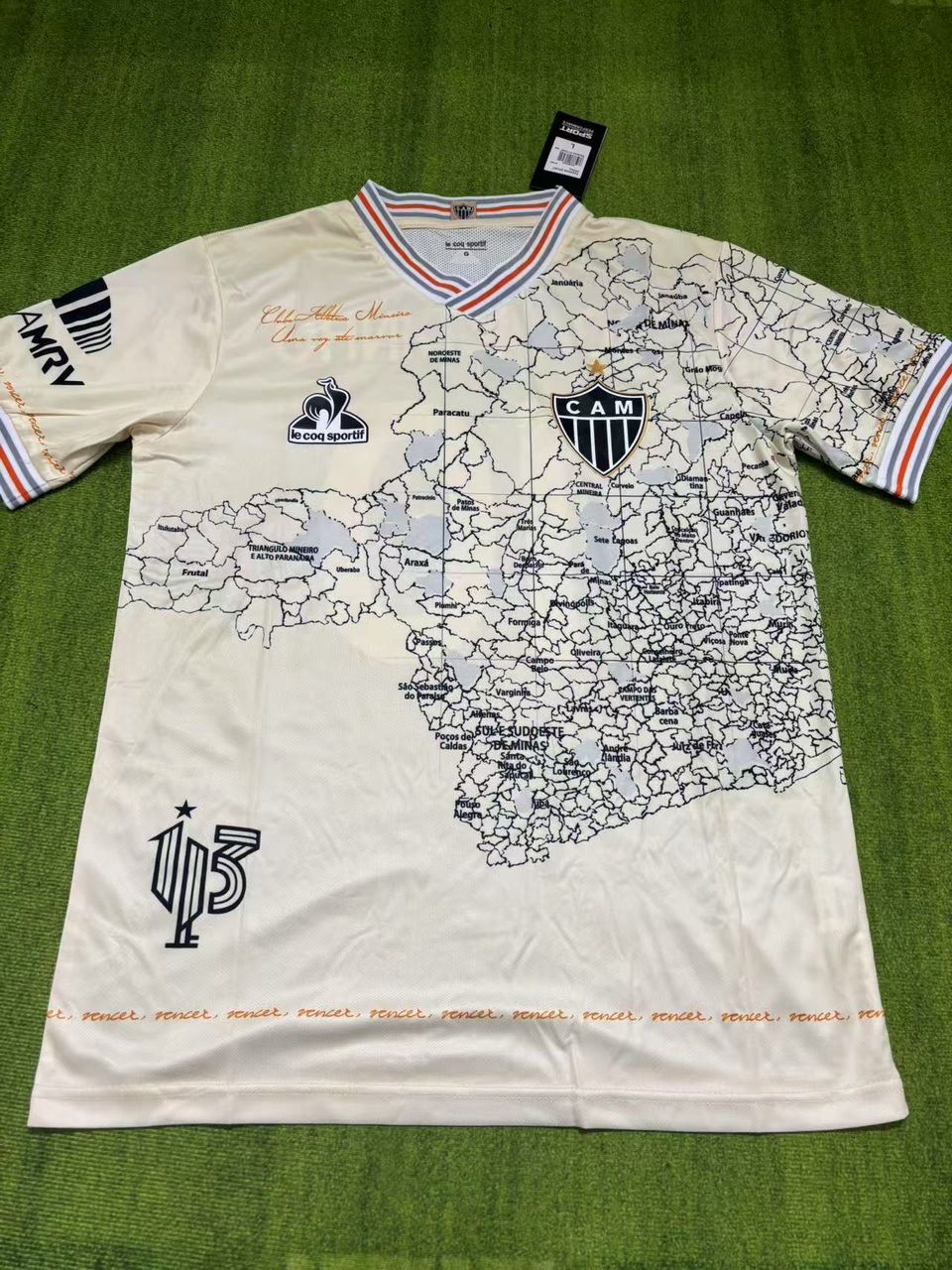 Ronaldinho “Gaucho” Atletico Mineiro 2021/22 Retro Football Jersey
